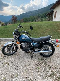 Guzzi v35 C