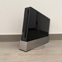 Nintendo wii nera completa e con doppio controler