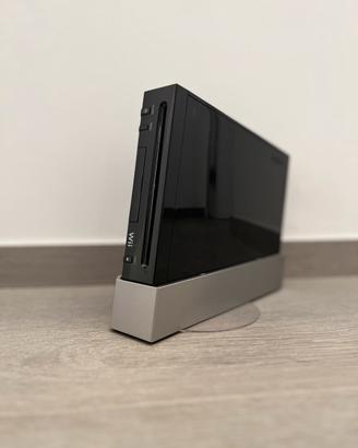 Nintendo wii nera completa e con doppio controler