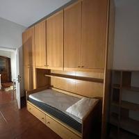 Armadio ponte e letto Tisettanta, legno massello