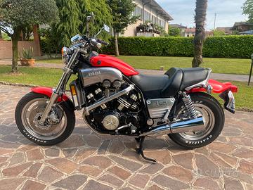 Yamaha vmax 1200