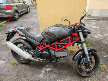 Ducati monster