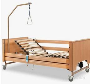 letto ospedaliero elettrico 