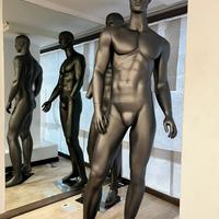 2 Manichini Uomo Showroom altezza 190cm