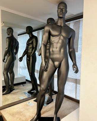 2 Manichini Uomo Showroom altezza 190cm