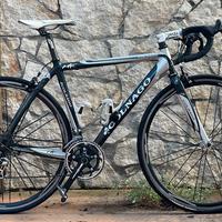 Bici da corsa Colnago Arte taglia S