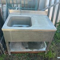 Lavello industriale, più vasche per pescivendoli