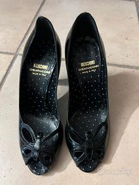 Décolleté Moschino