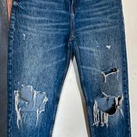 Jeans modello MoM