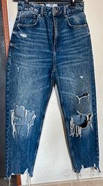 Jeans modello MoM