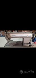 Macchina per cucire singer professionale