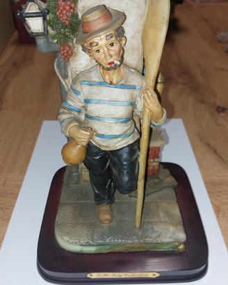 statuetta in resina della D.W. Poly collection