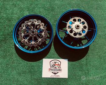 Cerchi alleggieriti Oz con dischi Breacking