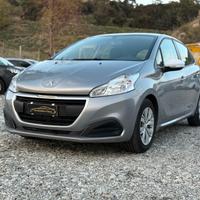 Peugeot 208 PureTech 82 5 porte Allure