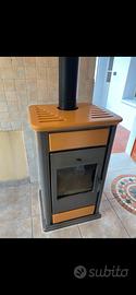 Termostufa EDILKAMIN modello WARM