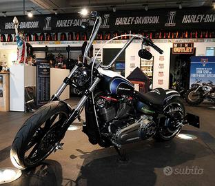 Harley Davidson Softail Breakout UNICA AL MONDO