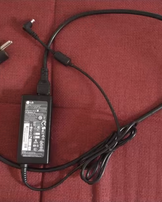 Alimentatore LG