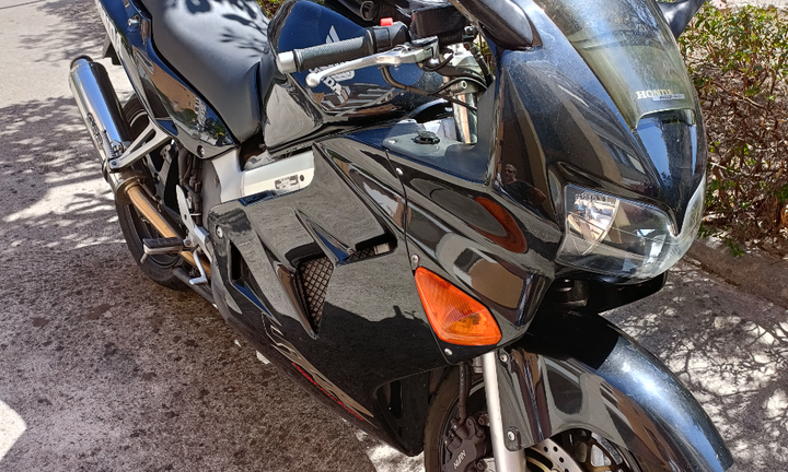 Honda VFR 800 f.i