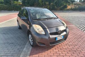 TOYOTA YARIS 1.0 BENZINA UNICO PROPIETARIO 
