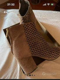 Stivaletto pelle scamosciata Ash