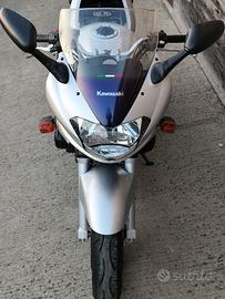 ricambi KAWASAKI ZR-7  /  ZR-7S