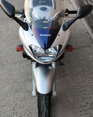 ricambi KAWASAKI ZR-7  /  ZR-7S