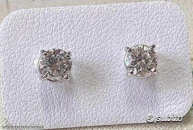 ORECCHINI PUNTO LUCE DIAMANTI ct. 0,86 G VVS