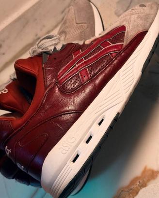 Asics GEL-Saga 47 EU (Grigio / Bordeaux)