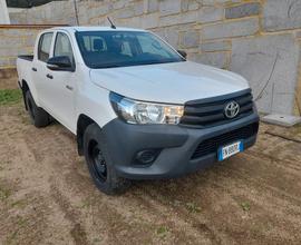 Toyota Hilux 2.4 D-4D 4WD 4 porte Double Cab Comfo