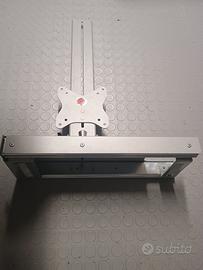 Supporto tv scorrevole per camper/roulotte