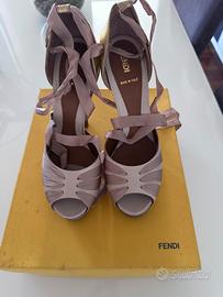 Scarpe con tacco fendi
