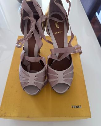 Scarpe con tacco fendi
