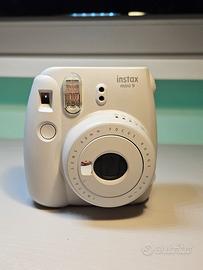 Fujifilm Instax Mini 9 bianca +scatola+pellicole