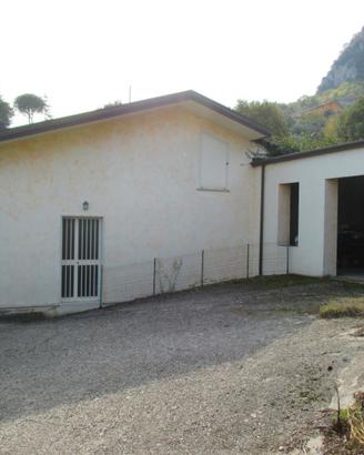 Casa Indipendente con terreno