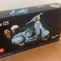 Lego  10298 Vespa 125 1960s