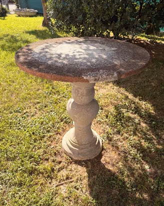 tavolo rotondo da giardino