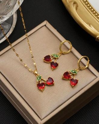 Set Parure Ciliegie in Acciaio Inox Dorato – Colla