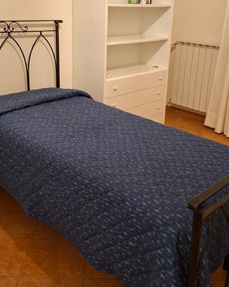 Letto singolo in ferro battuto