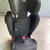Seggiolino auto 4 - 12 anni