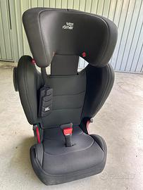 Seggiolino auto 4 - 12 anni