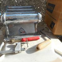 Macchinetta stendi pasta vintage
