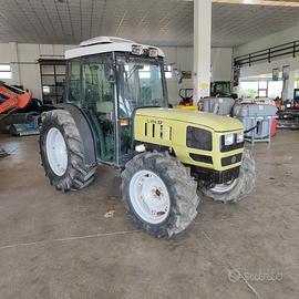 Trattore Hurlimann XF491 cabina