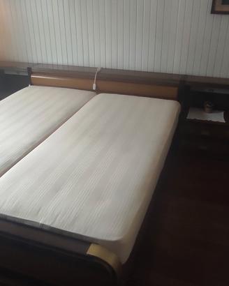 camera da letto matrimoniale anni 70 in legno