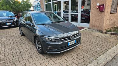 Volkswagen Polo 5p 1.0 evo Comfortline 80cv NAVY-C
