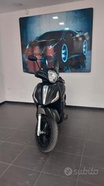 Piaggio Beverly 300 sport