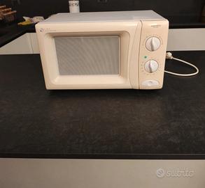 Microonde Daewoo KOR-635A – Funzionante