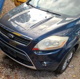 Ford Kuga 2.0 TCI anno 2010 per ricambi (2a)