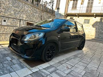 Twingo 16V GT 101cv neopatentati