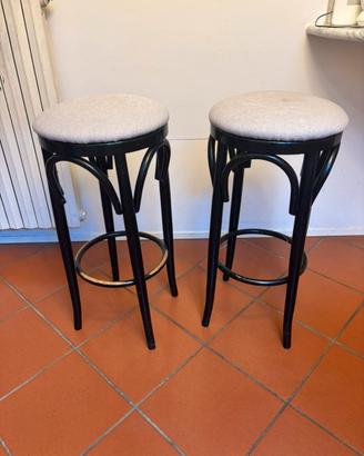 Coppia sgabelli in legno nero con seduta imbottita