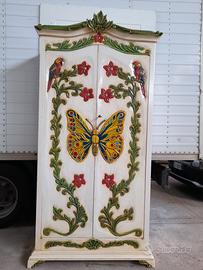 armadietto  a ripiani